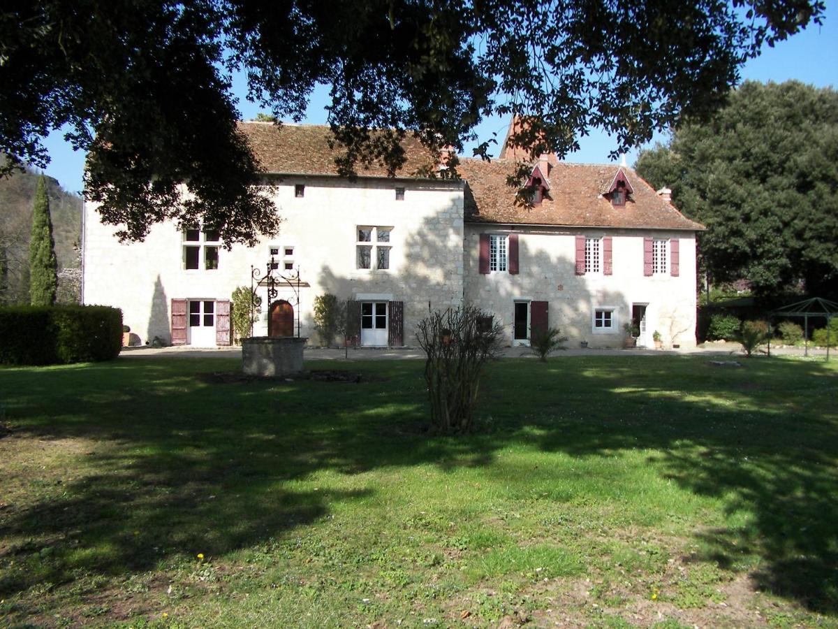 Domaine Du Noble Bed & Breakfast Saint-Jean-de-Thurac Exterior foto